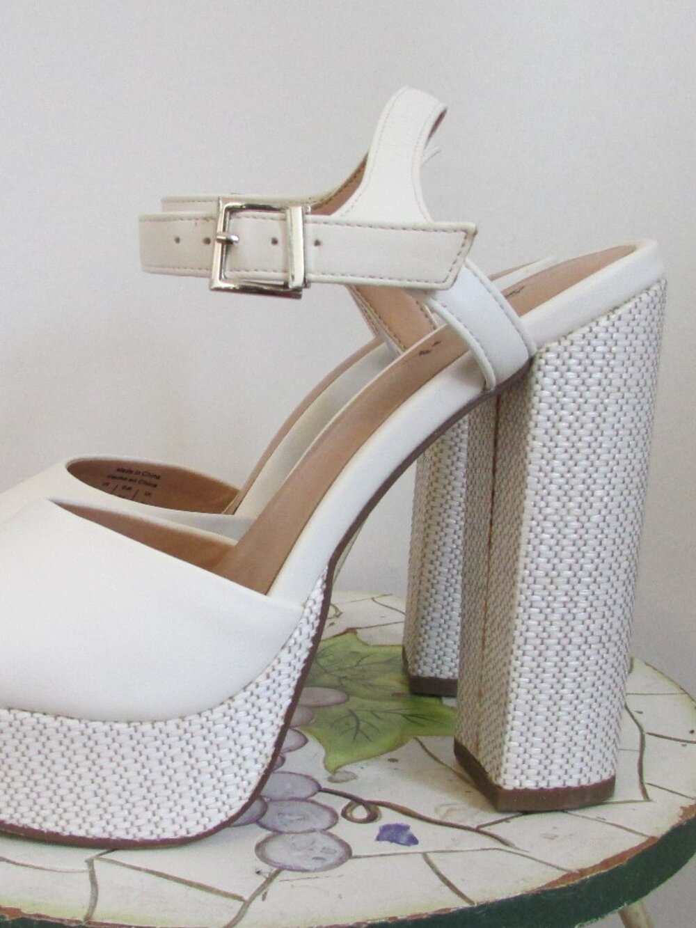 Call it Spring White Block Sandals - Picture 7 of 7